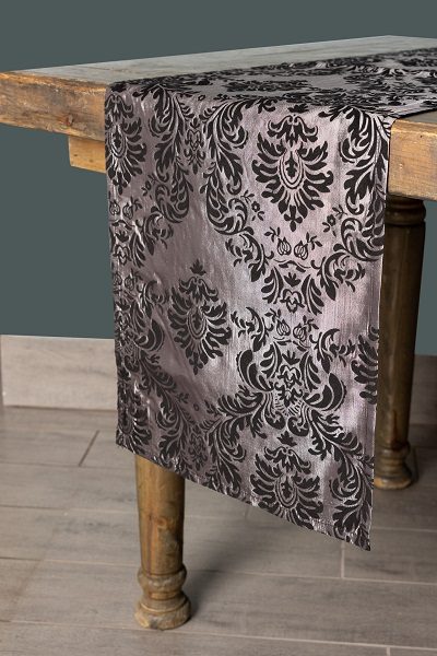 Specialty Amondine Black on Silver table runner